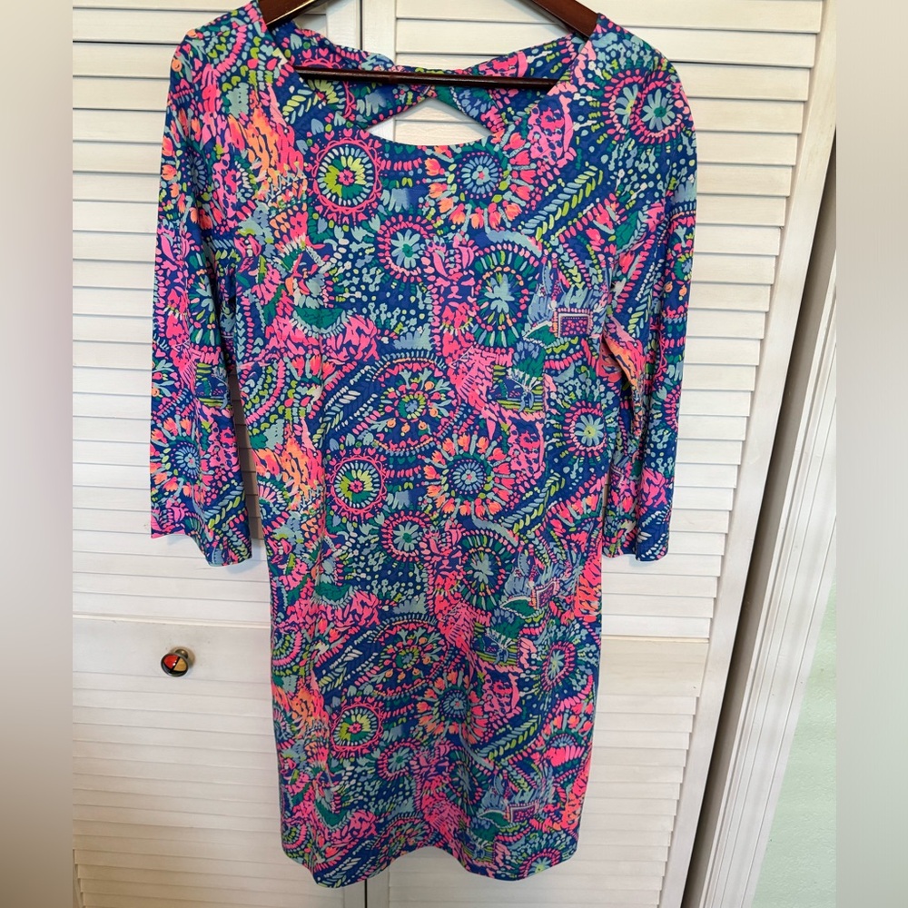 L Lilly dress with open back cut out beautiful color